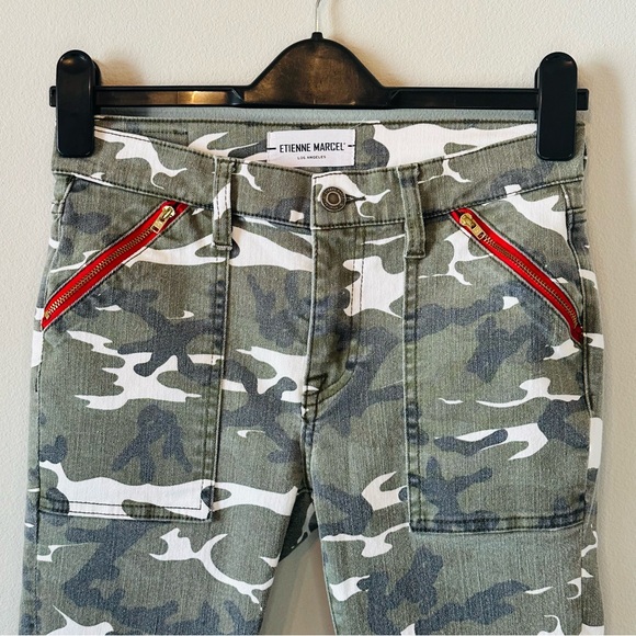 Etienne Marcel Camo High Rise Red Zipper Skinny Jeans size 26 (2/4) - Picture 5 of 9